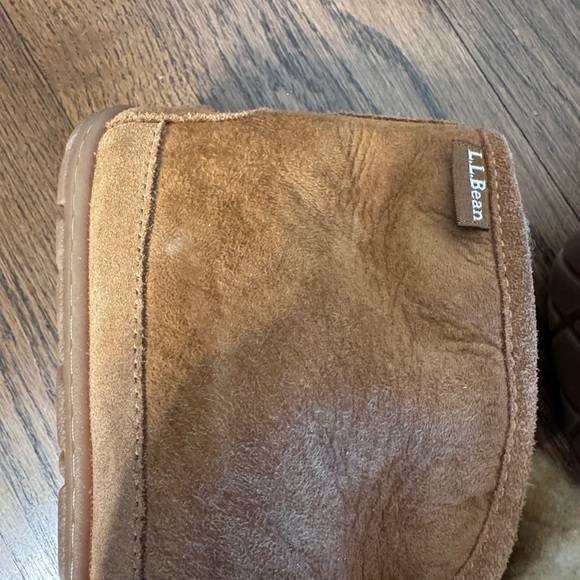 Men\'s Tan Almost New Slippers main image 4